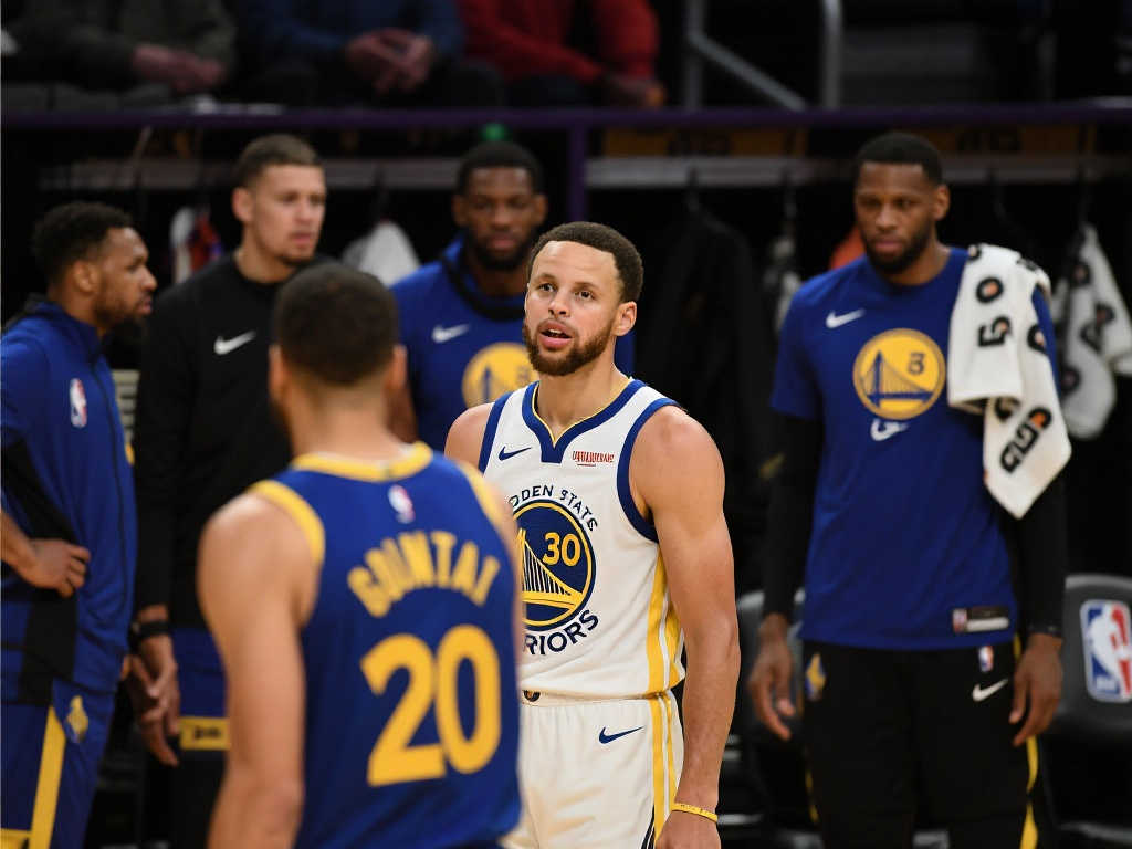 中立於不敗 中立於不敗