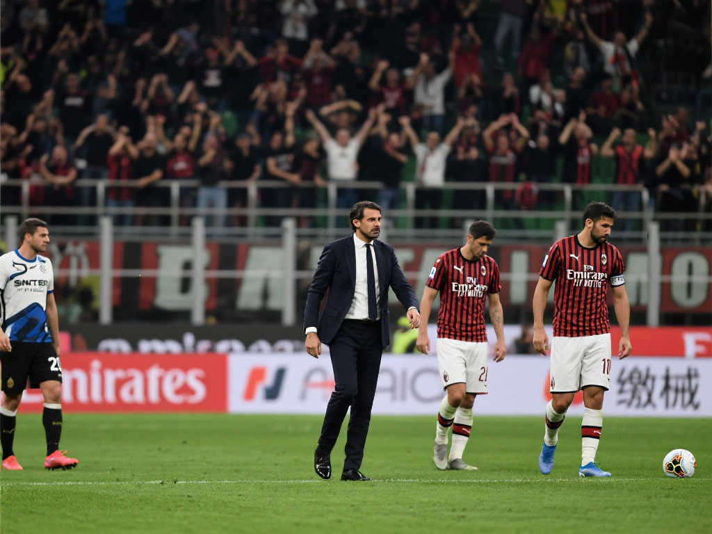 仅是两队实 仅是两队实